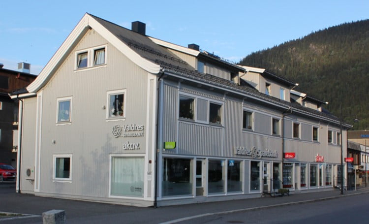 Utvendig Fagernes tatt fra vei